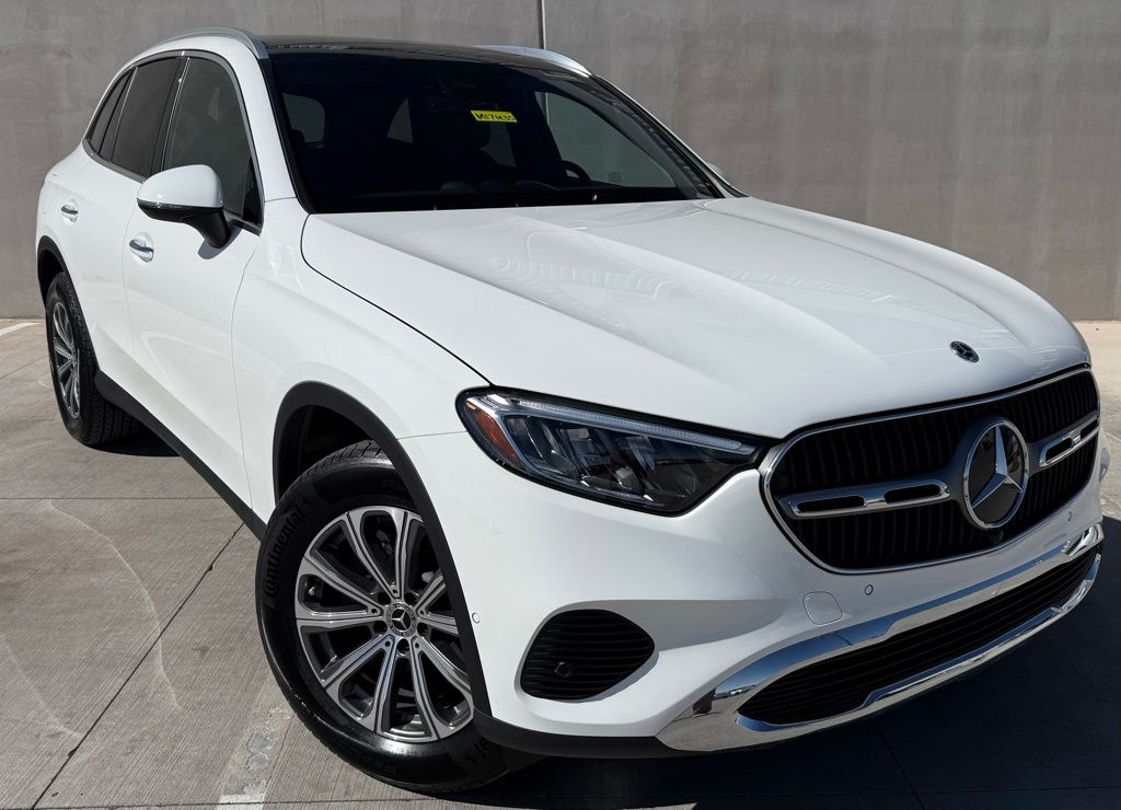 2026 Mercedes-Benz GLC
