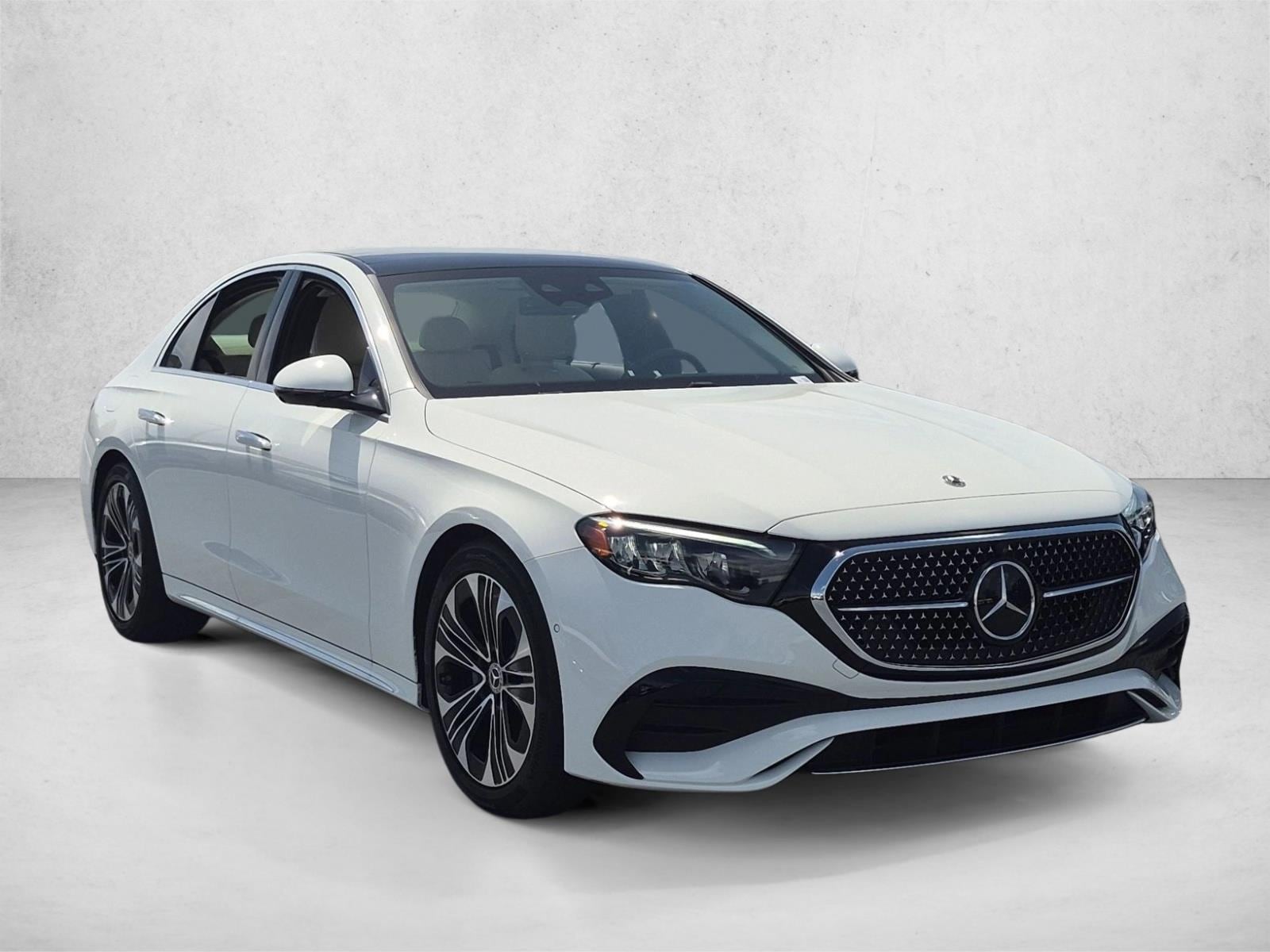 2026 Mercedes-Benz E-Class E350 - Photo 3