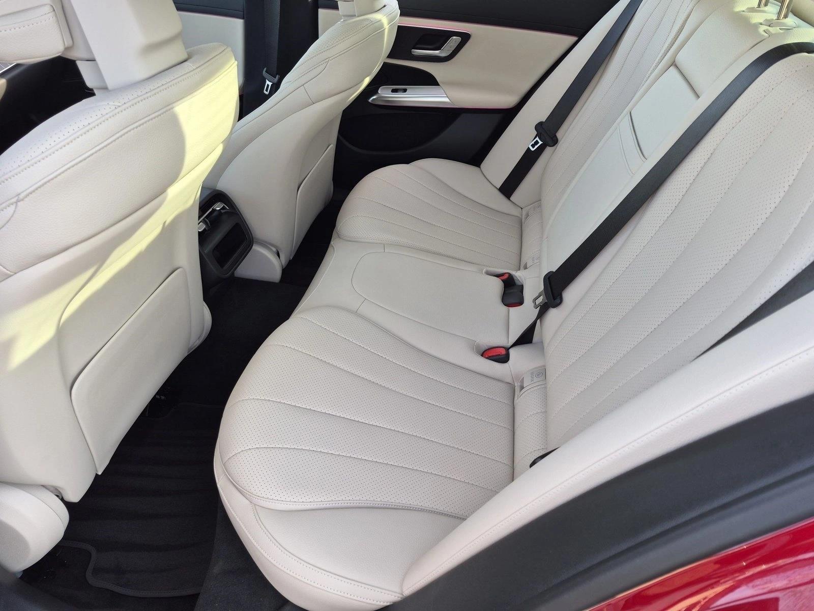 2026 Mercedes-Benz E-Class E350 - Photo 20