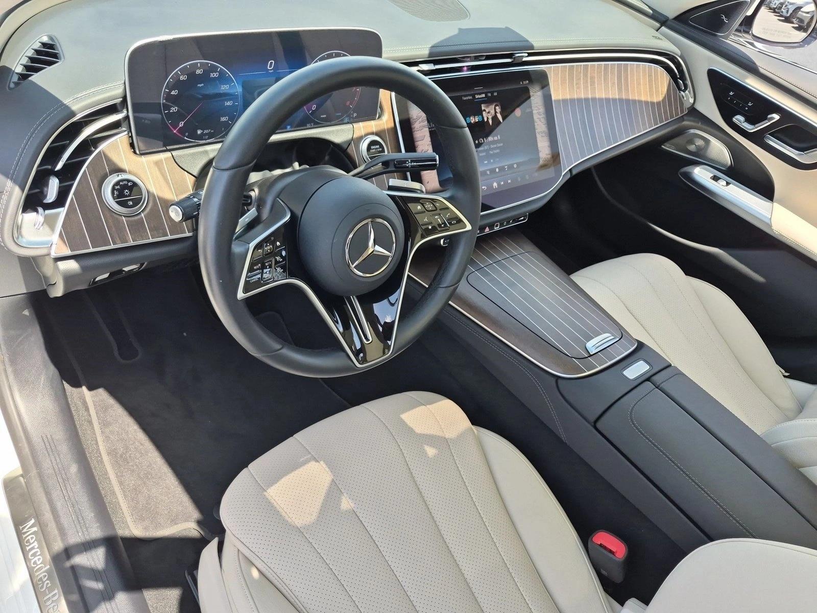 2026 Mercedes-Benz E-Class E350 - Photo 11