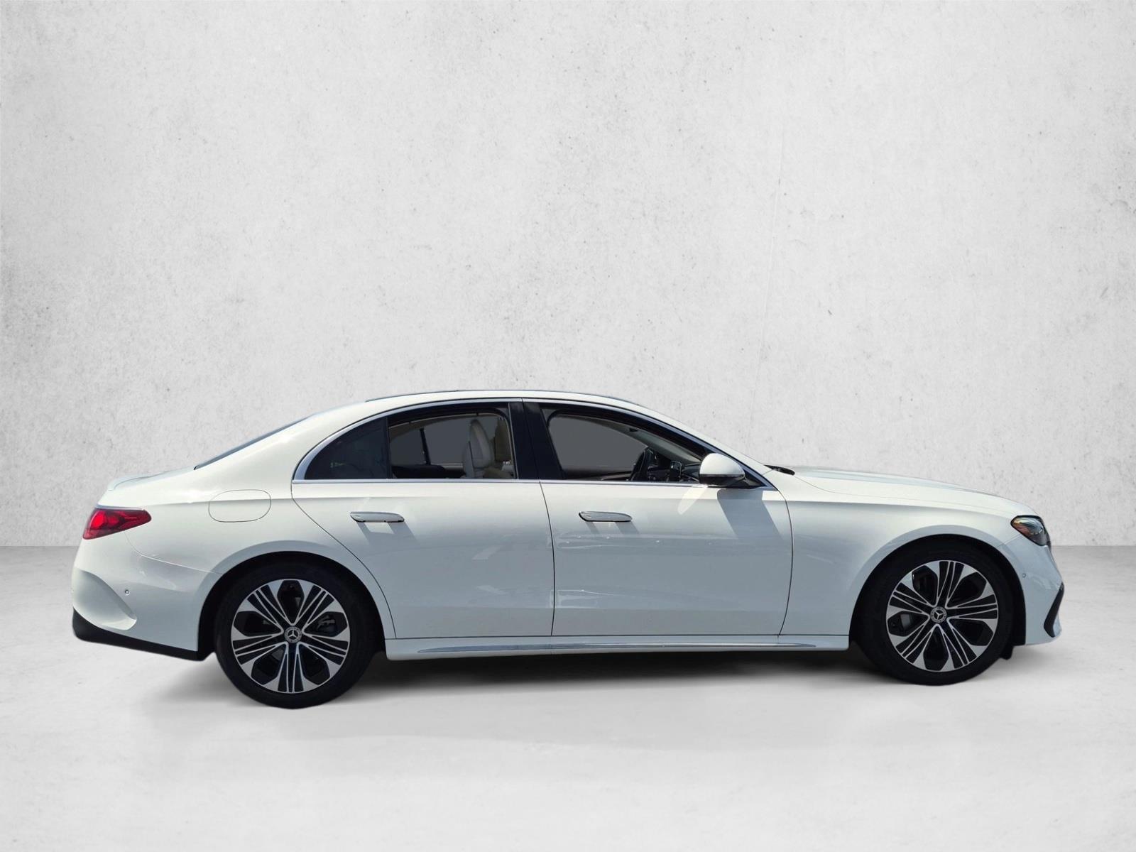 2026 Mercedes-Benz E-Class E350 - Photo 4