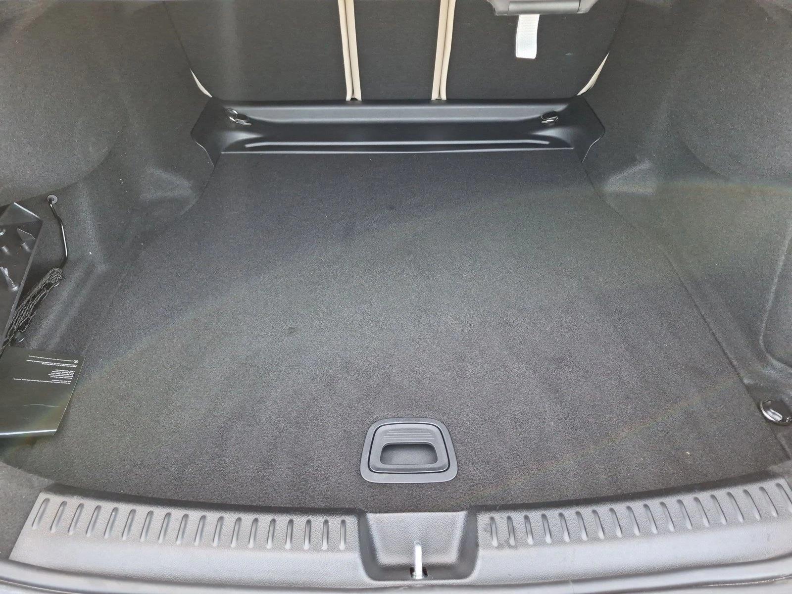 2026 Mercedes-Benz E-Class E350 - Photo 6
