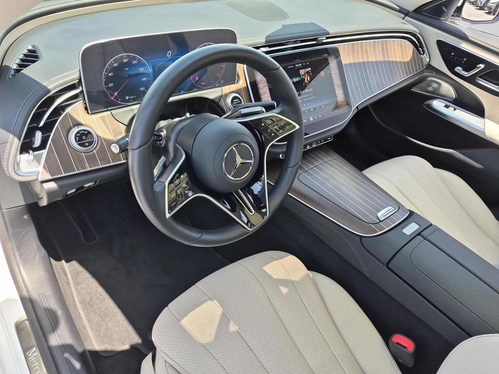 2026 Mercedes-Benz E-Class E350 - Photo 10