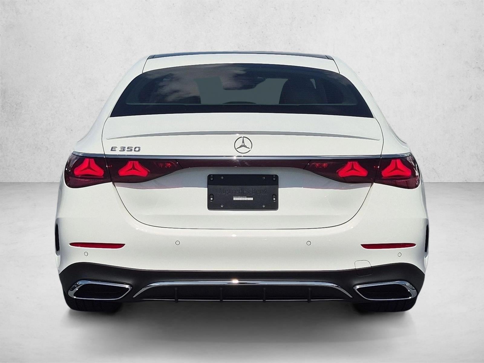 2026 Mercedes-Benz E-Class E350 - Photo 7