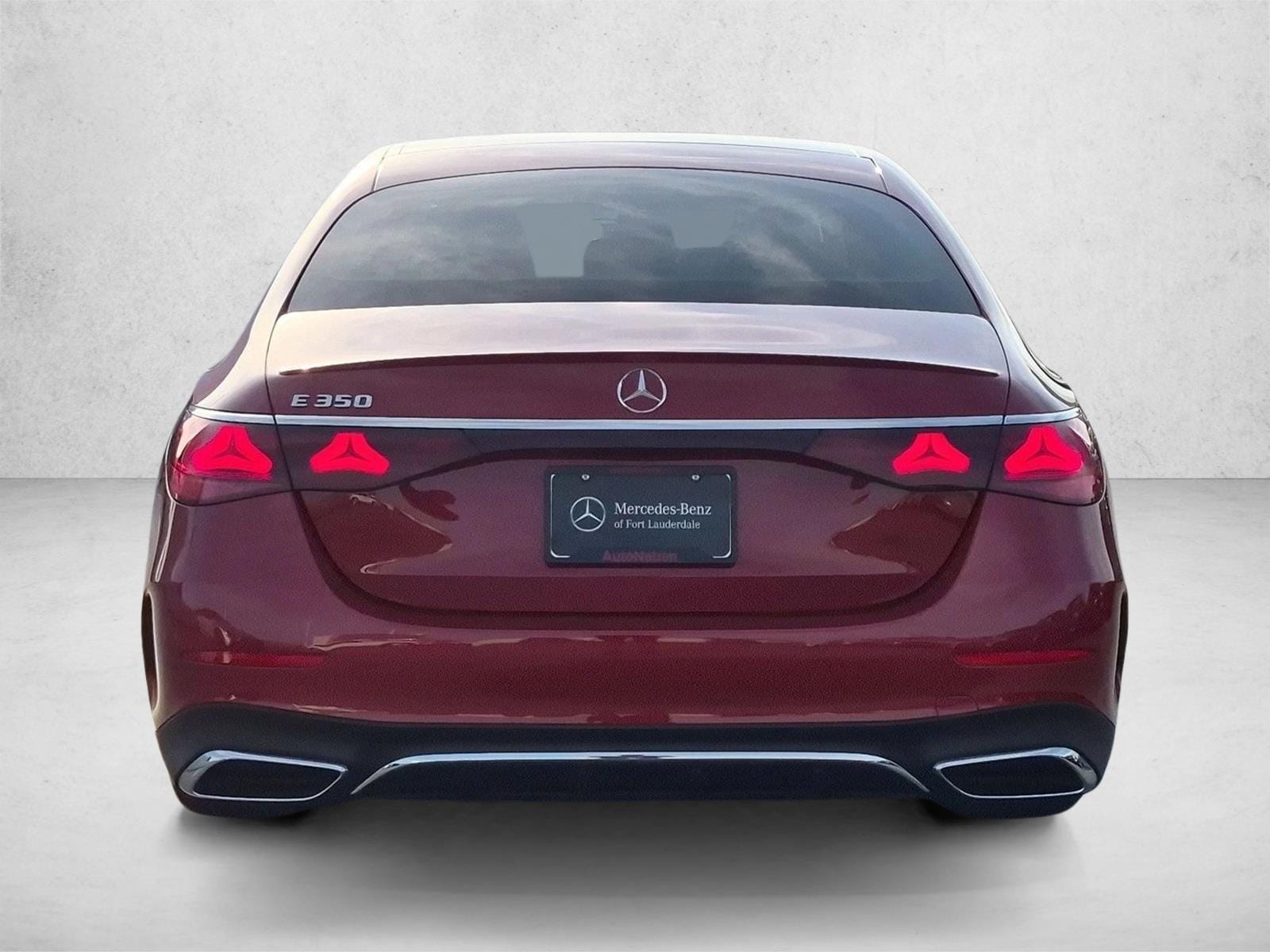 2026 Mercedes-Benz E-Class E350 - Photo 7