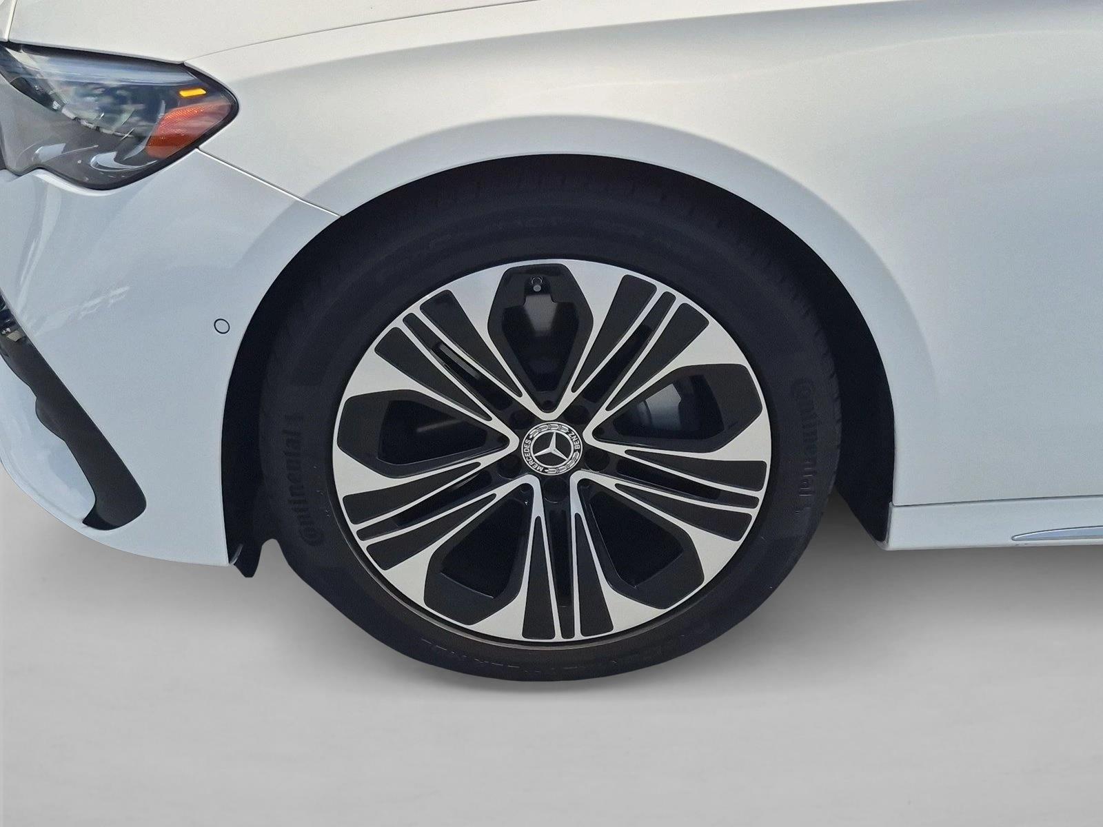 2026 Mercedes-Benz E-Class E350 - Photo 25