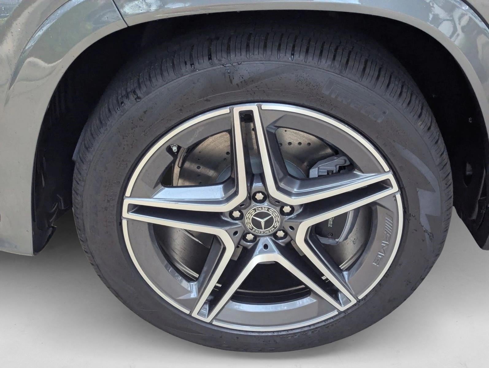 2026 Mercedes-Benz GLS Base - Photo 9