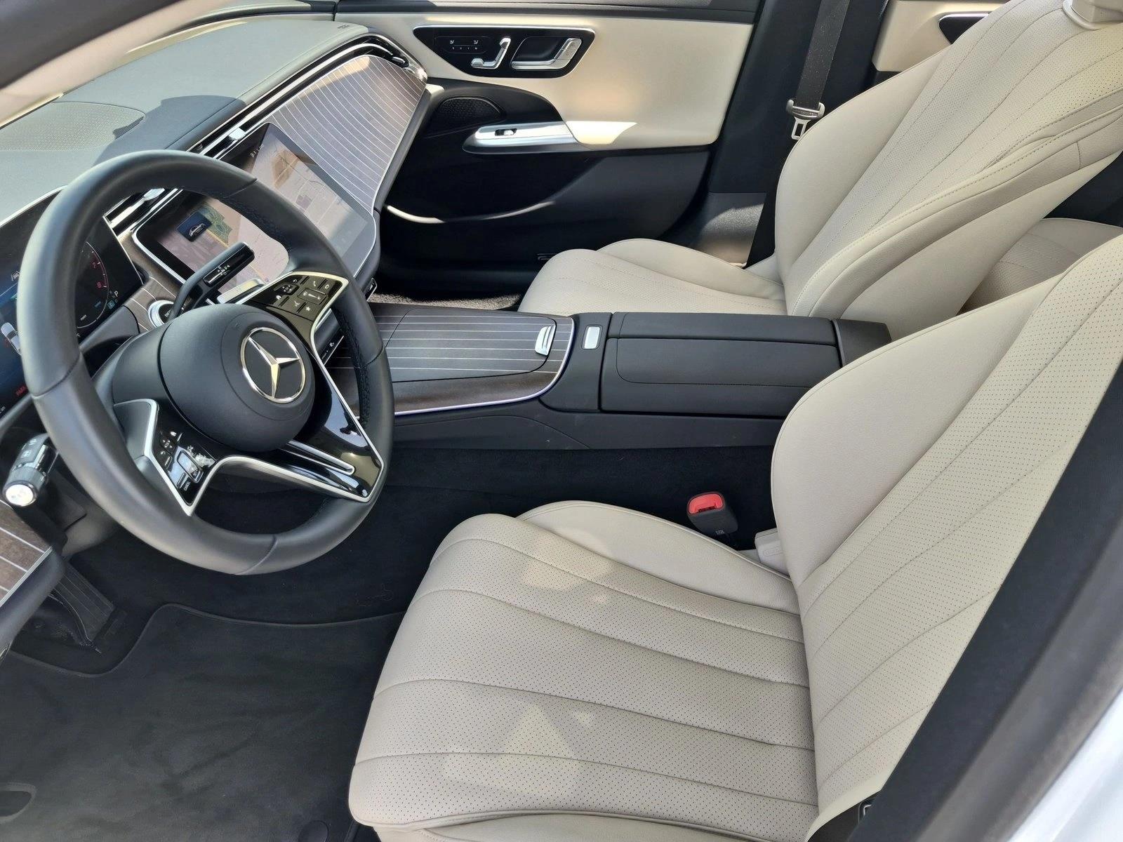 2026 Mercedes-Benz E-Class E350 - Photo 17