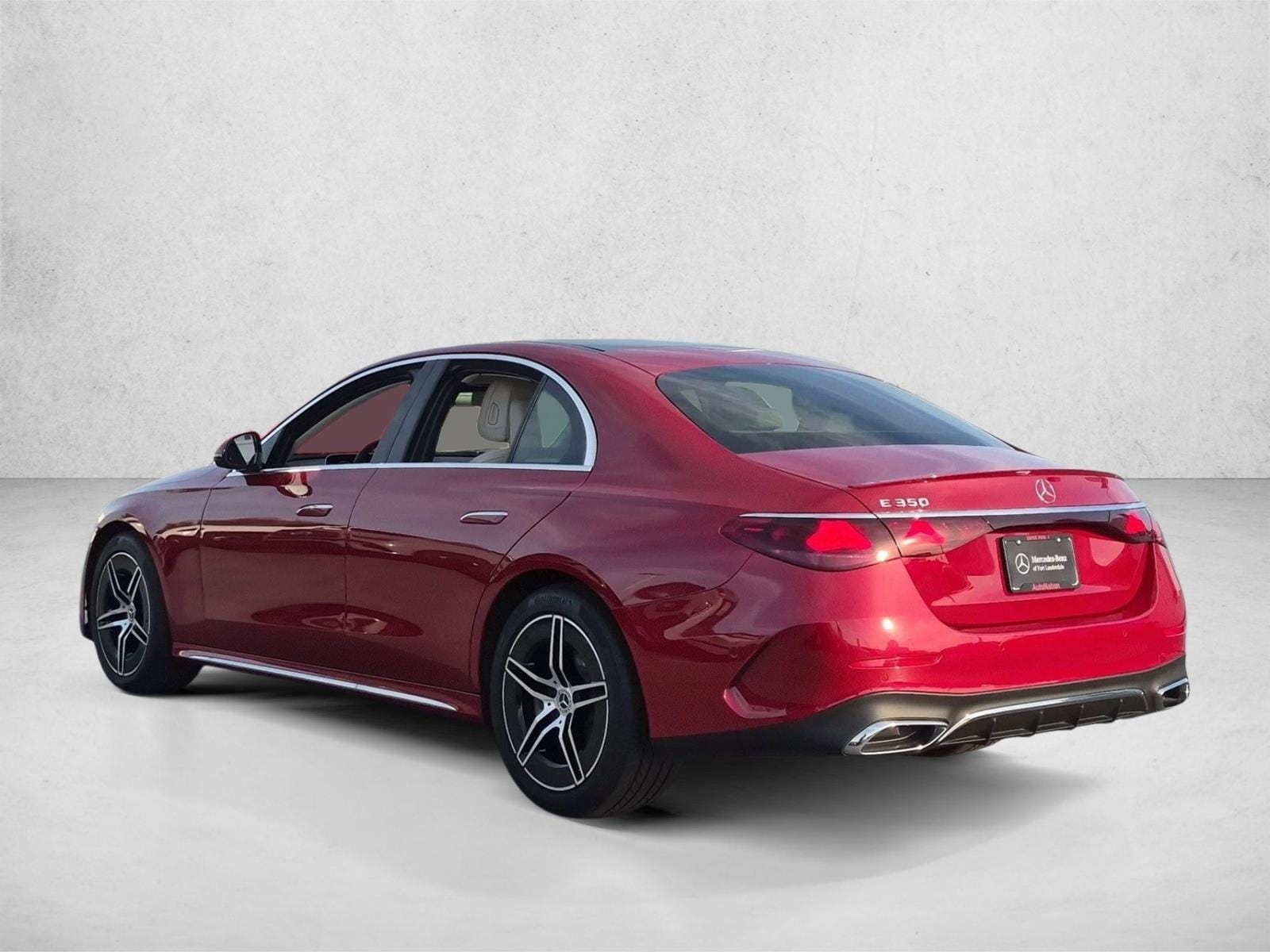 2026 Mercedes-Benz E-Class E350 - Photo 8