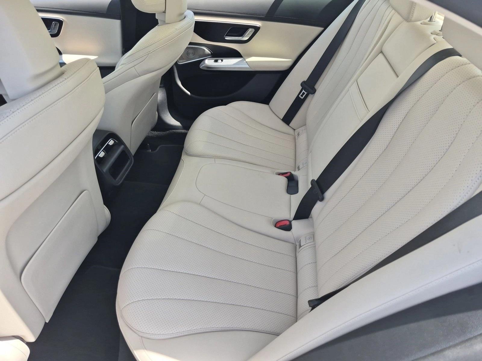 2026 Mercedes-Benz E-Class E350 - Photo 21