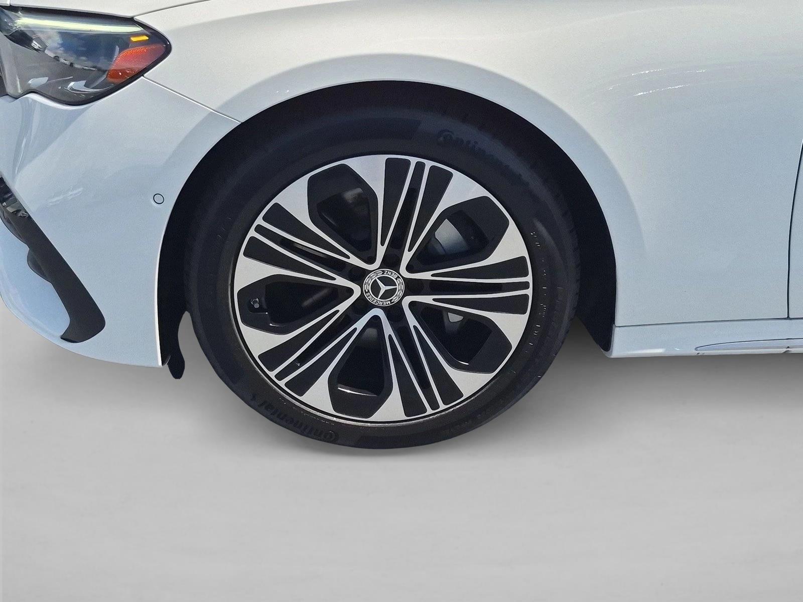 2026 Mercedes-Benz E-Class E350 - Photo 26