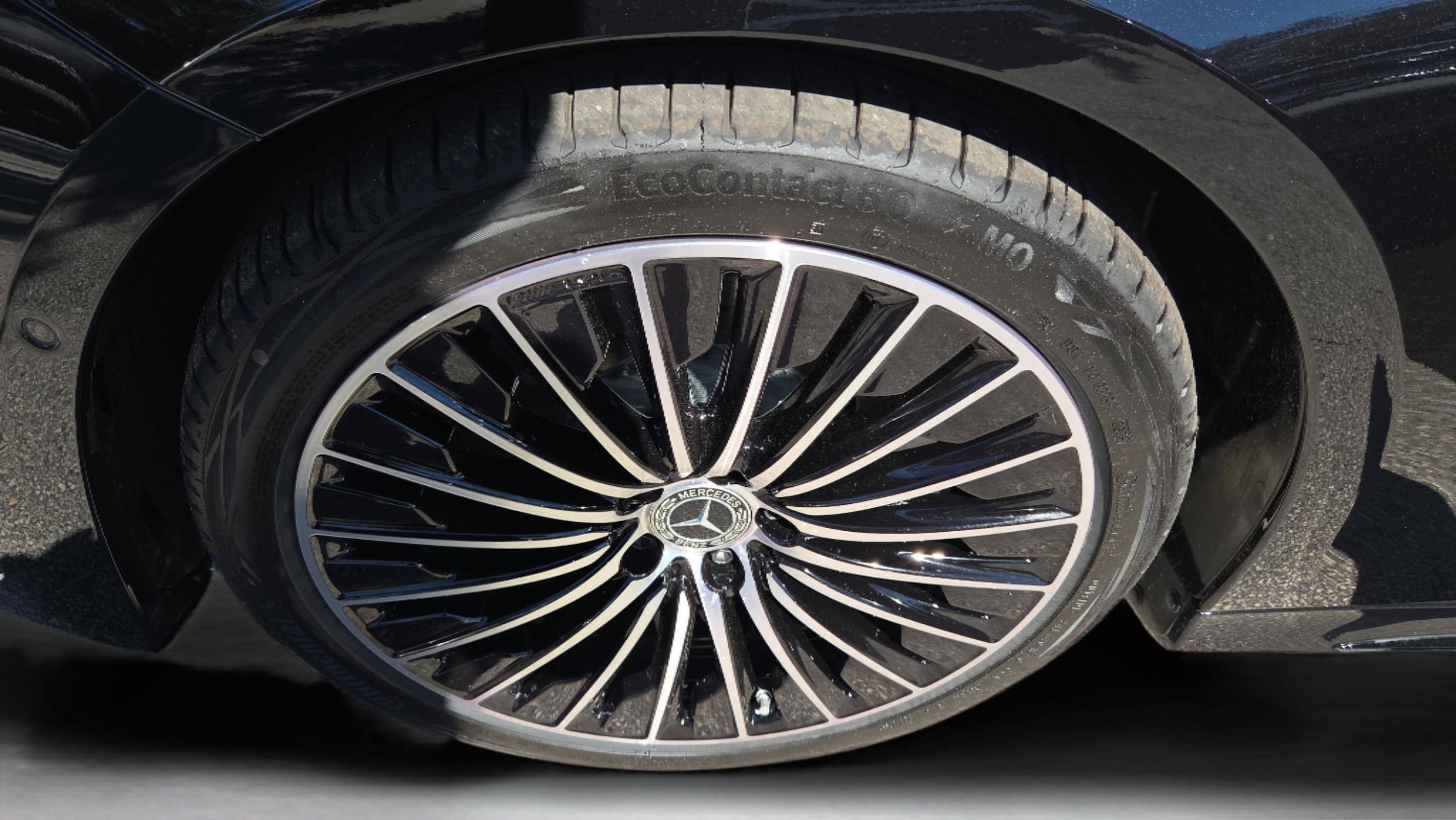 2026 Mercedes-Benz E-Class E450 - Photo 37