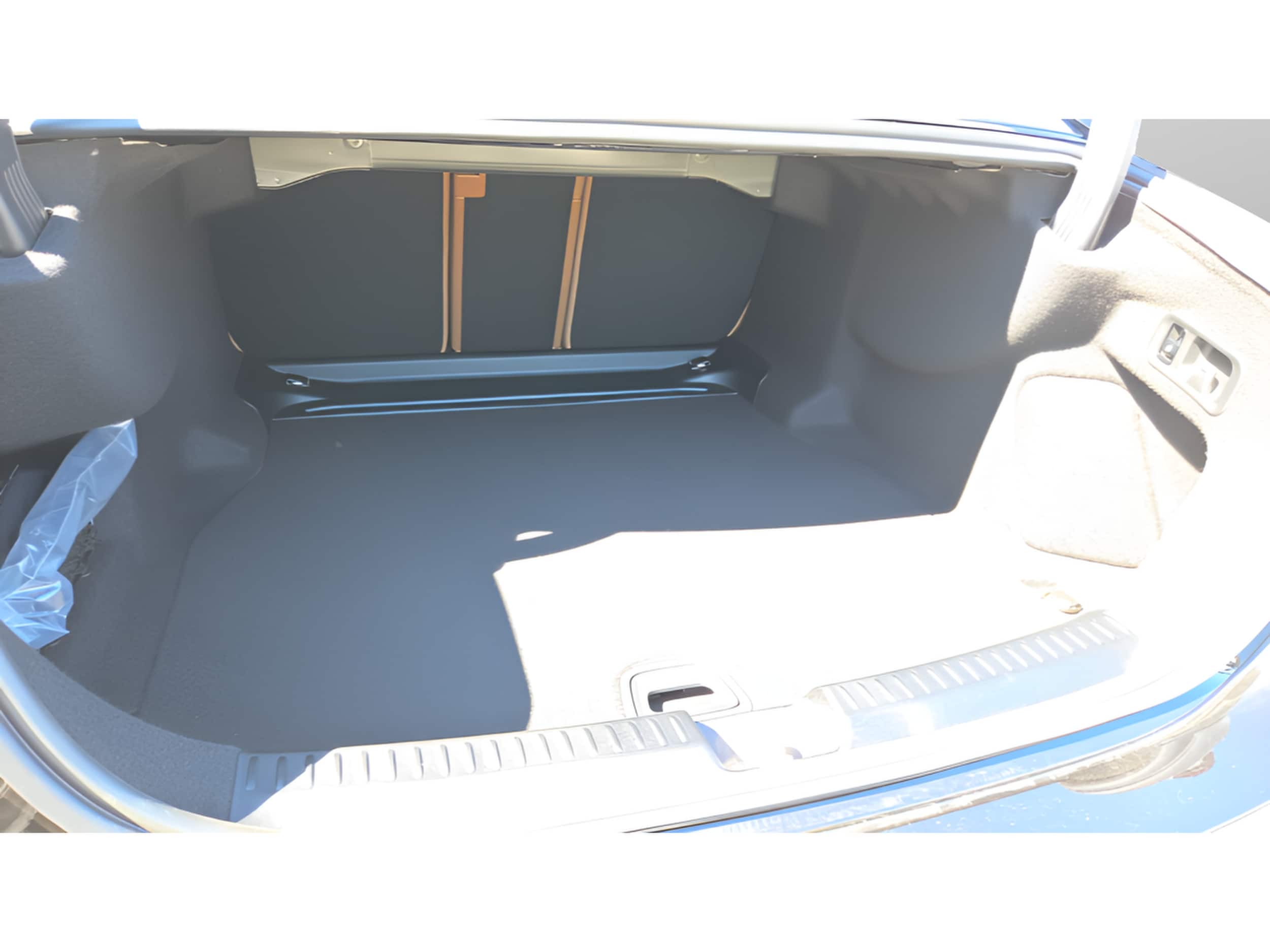 2026 Mercedes-Benz E-Class E450 - Photo 27