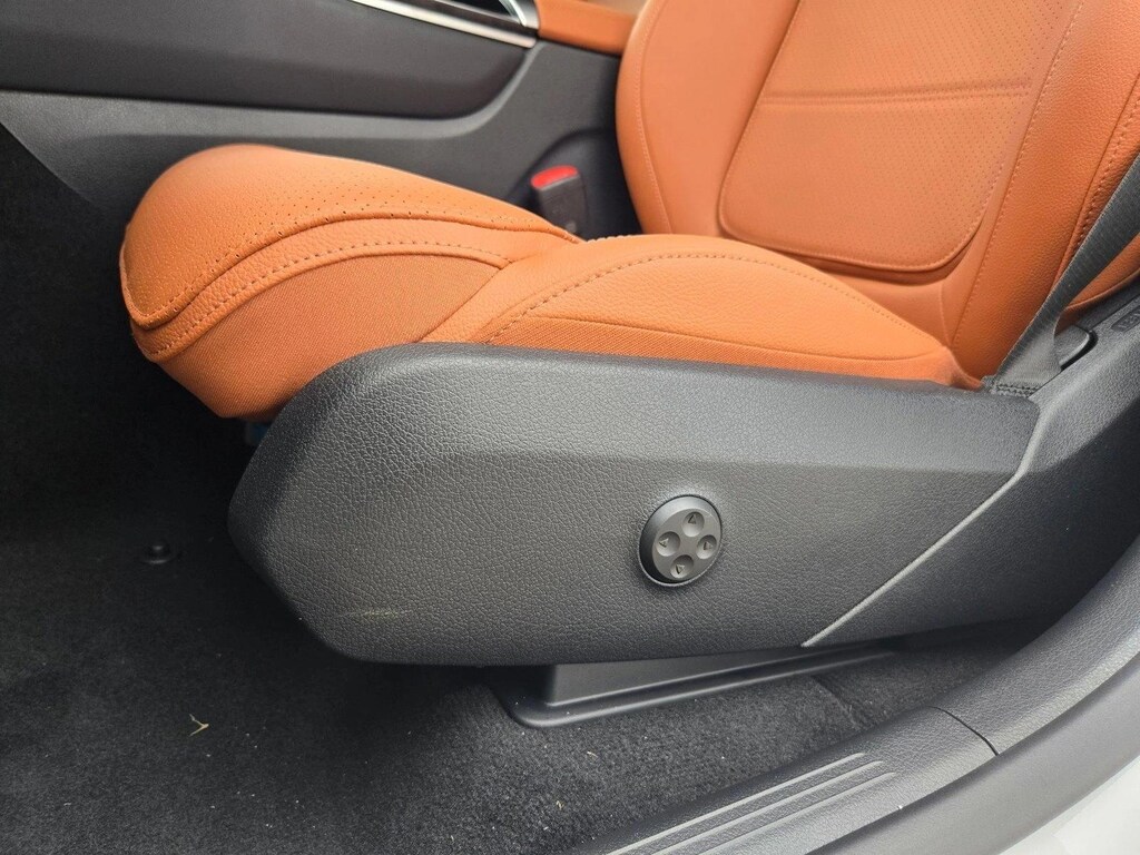 Used 2026 Mercedes-Benz GLC SUV