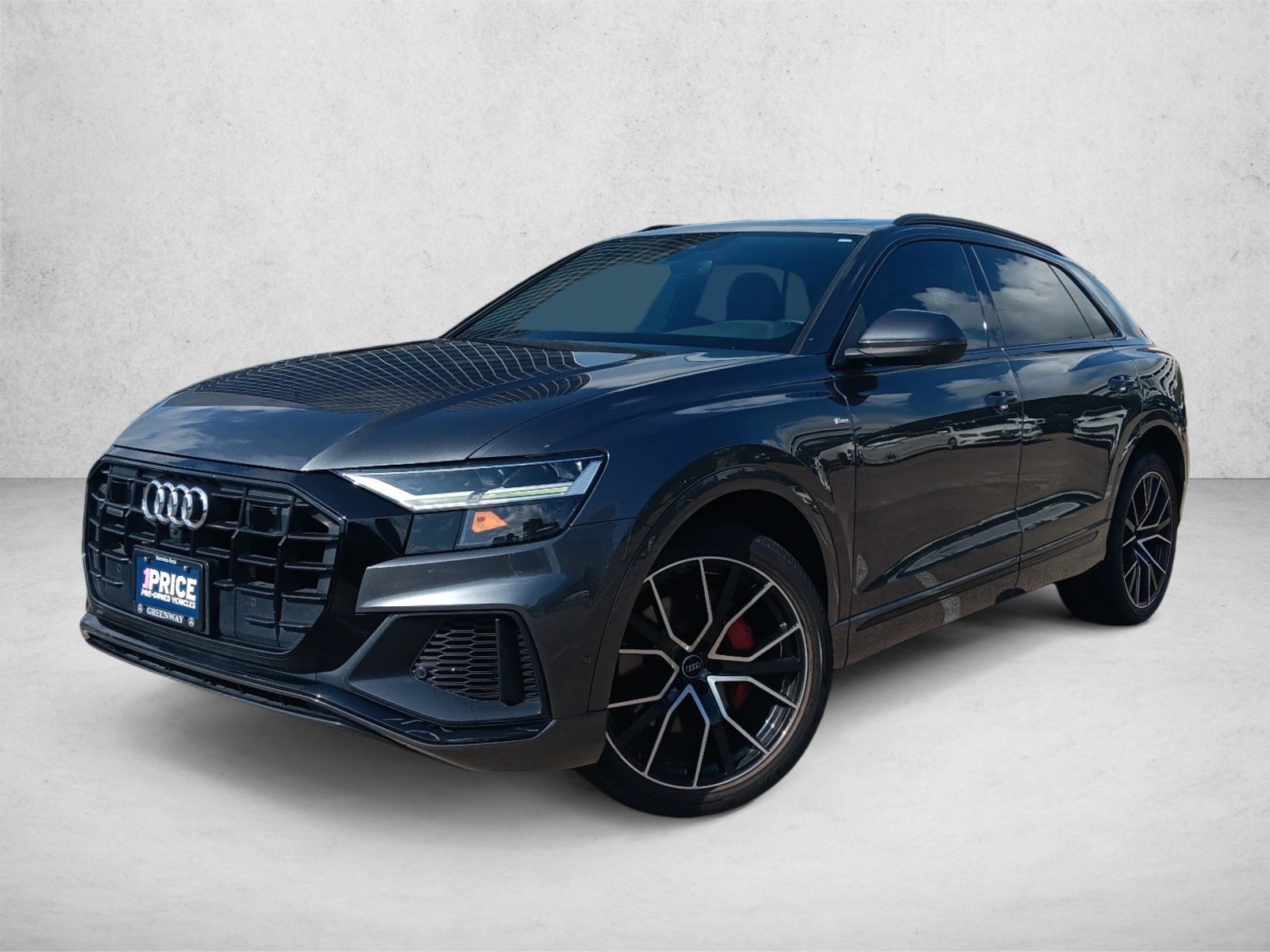  Audi Q8