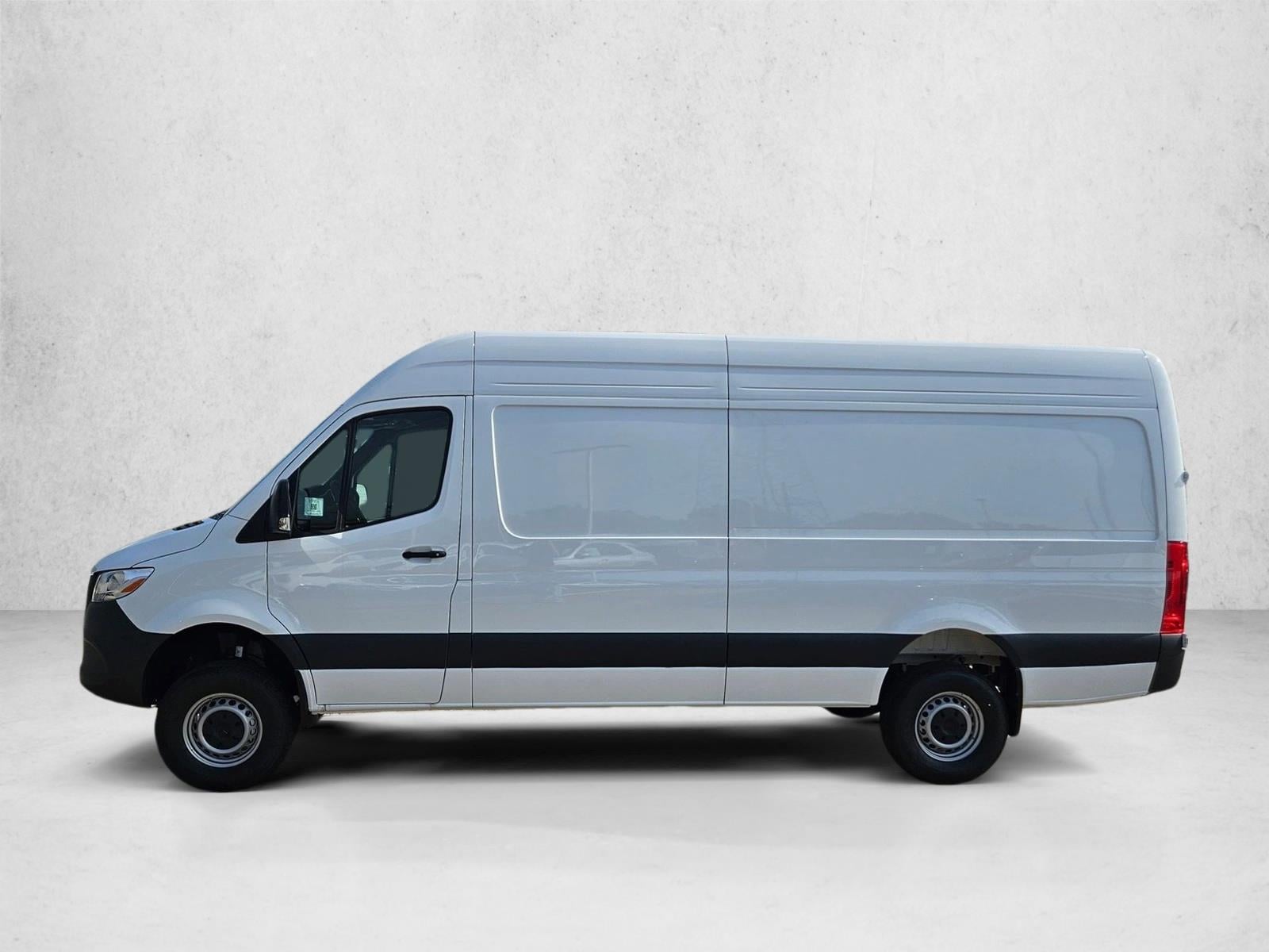 2026 Mercedes-Benz Sprinter Cargo Van Base - Photo 8