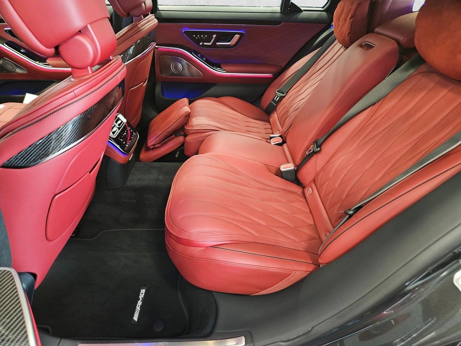 2026 Mercedes-Benz S-Class AMG S 63 - Photo 14
