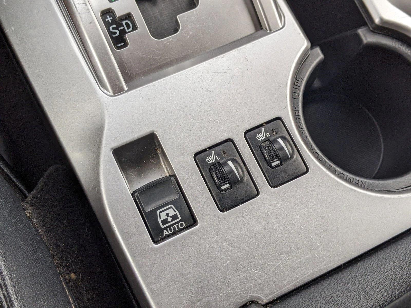 2023 Toyota 4Runner SR5 Premium - Photo 18
