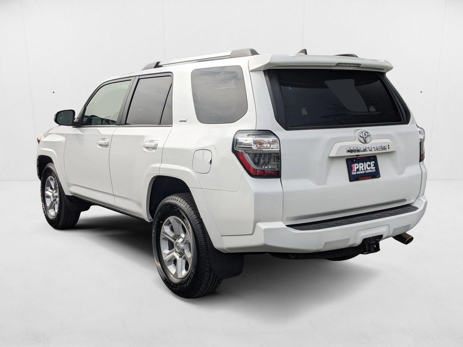 2023 Toyota 4Runner SR5 Premium - Photo 8
