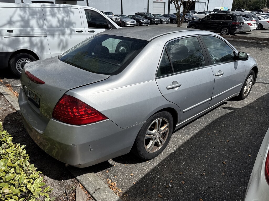 Used 2007 Honda Accord 2.4 SE Sedan