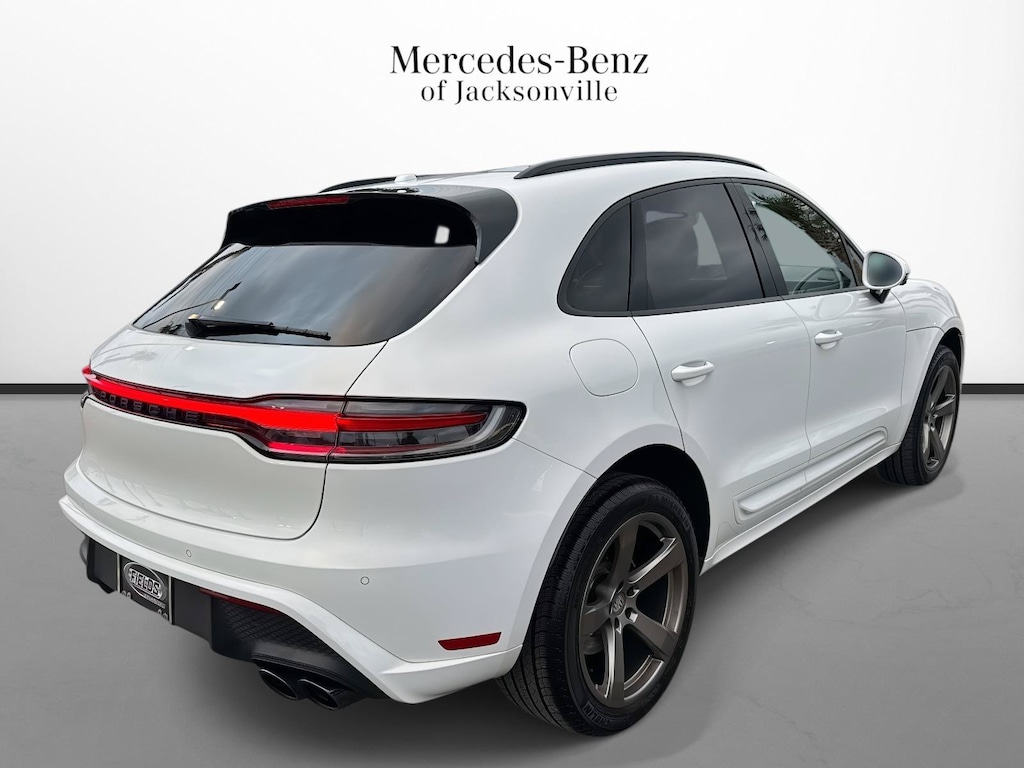 Used 2023 Porsche Macan T SUV