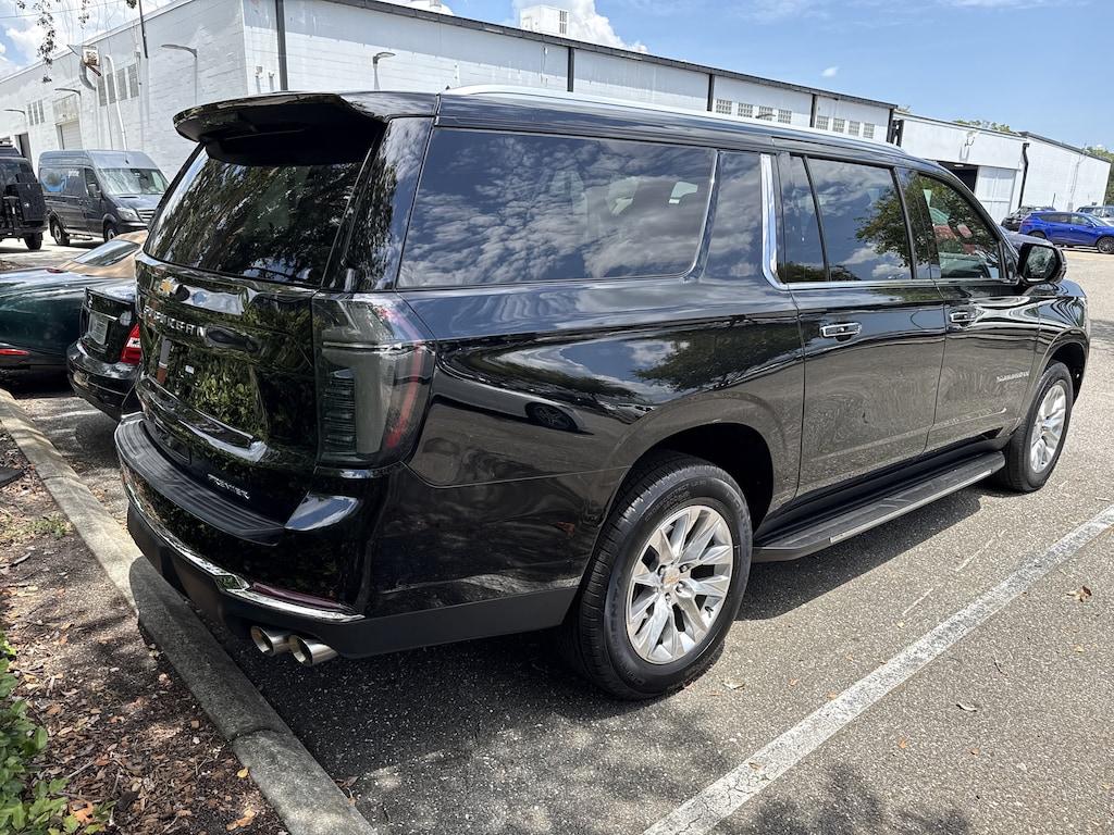 Used 2025 Chevrolet Suburban Premier SUV