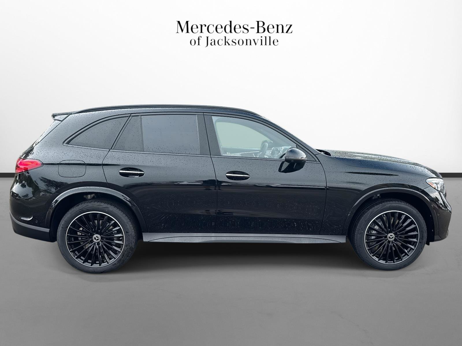 New 2027 Mercedes-Benz GLC 300 4MATIC SUV