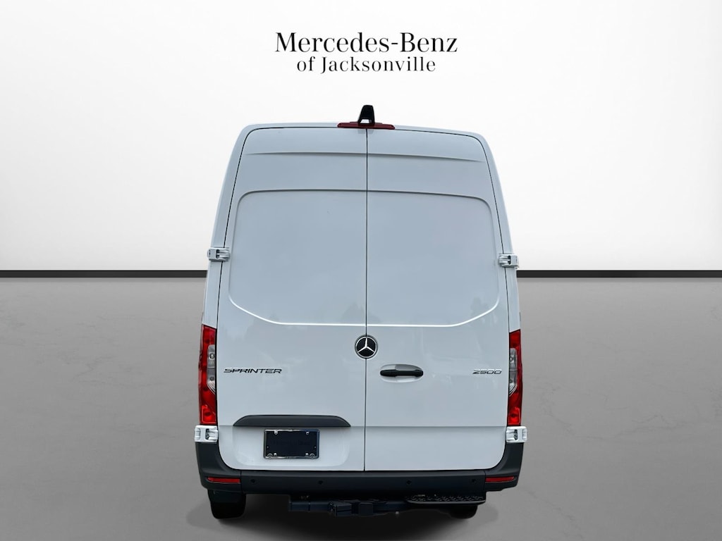 New 2026 Mercedes-Benz 2500 High Roof I4 Diesel HO 170 RWD High Roof 4-Cyl Diesel HO 2500 High Roof I4 Diesel HO 170 RWD