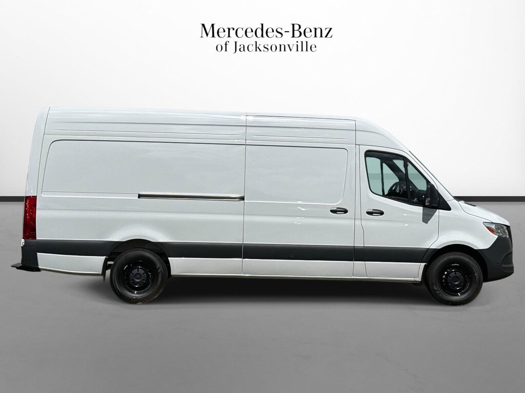 New 2026 Mercedes-Benz 2500 High Roof I4 Diesel HO 170 RWD High Roof 4-Cyl Diesel HO 2500 High Roof I4 Diesel HO 170 RWD