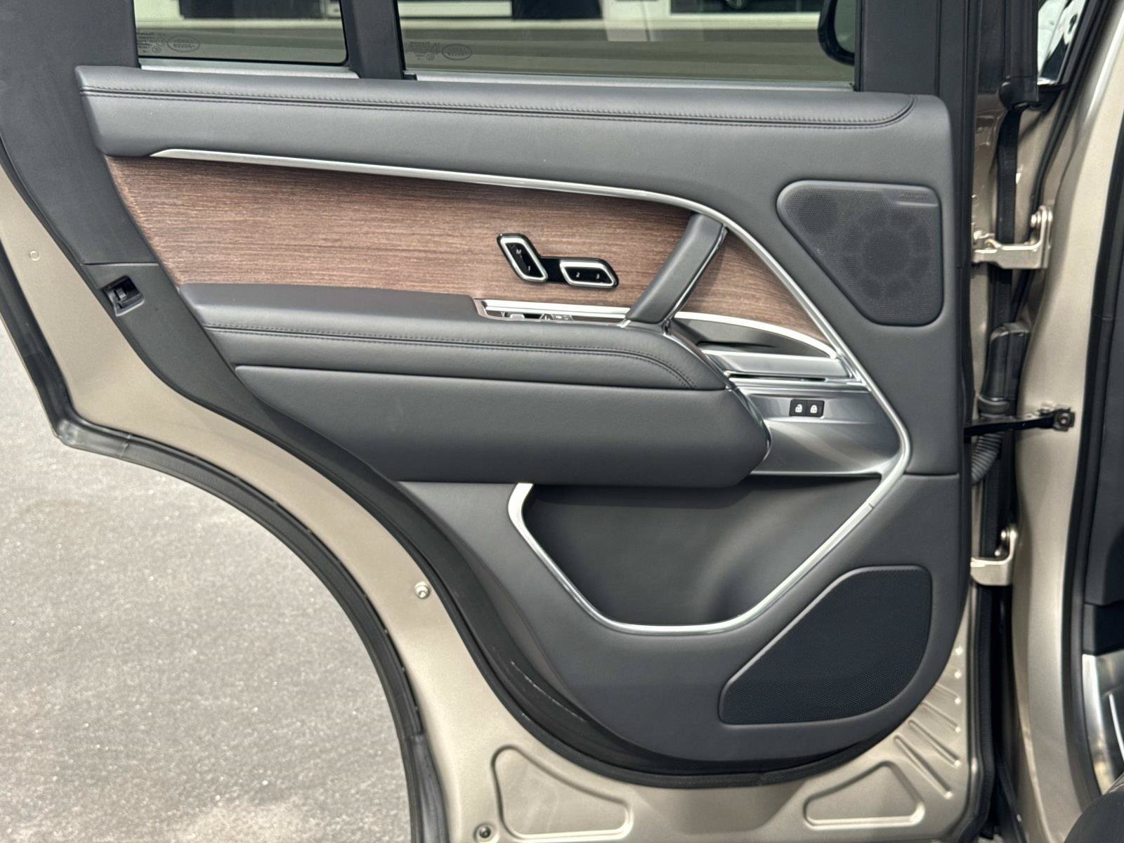 2023 Land Rover Range Rover Autobiography - Photo 13