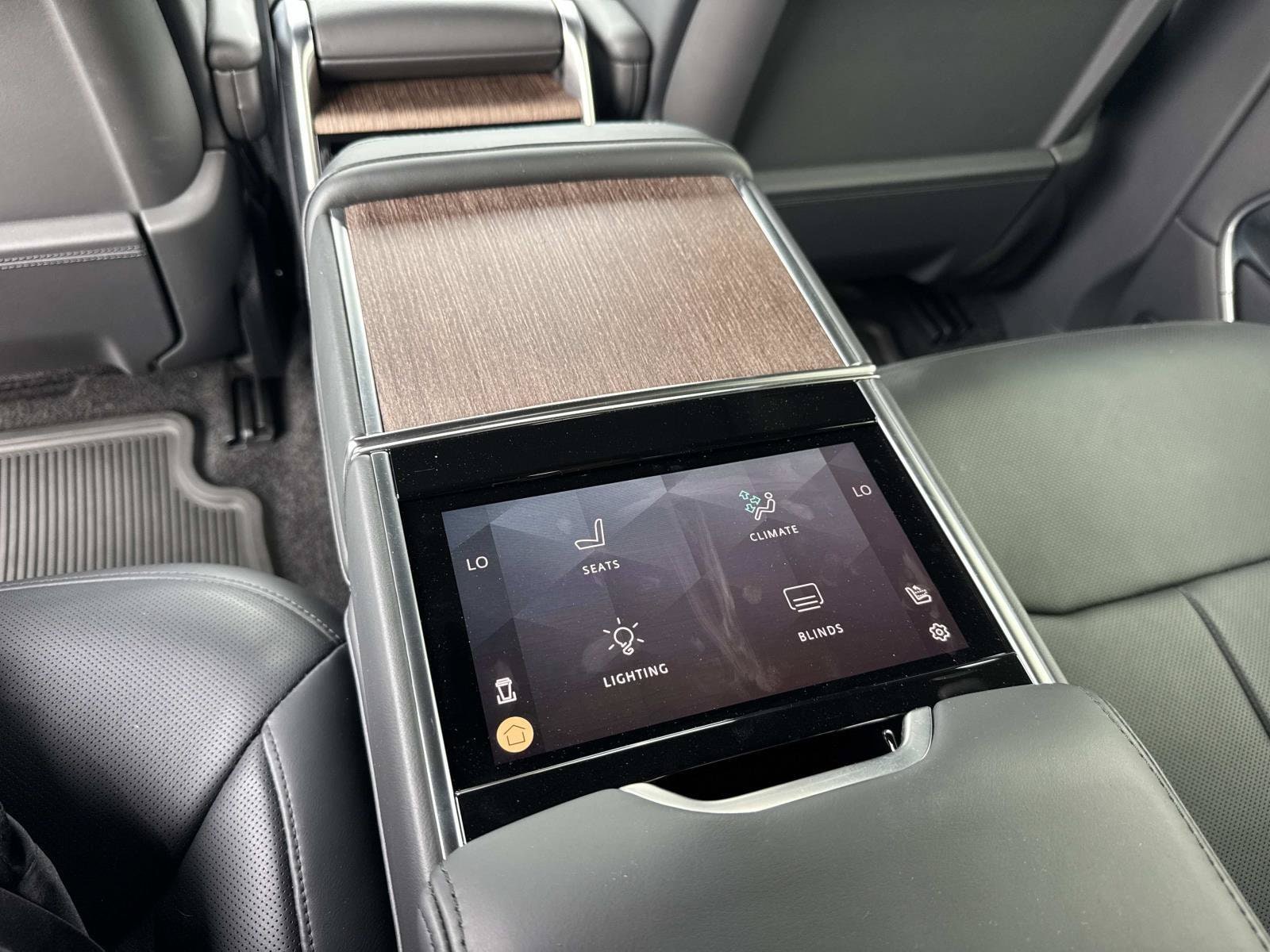 2023 Land Rover Range Rover Autobiography - Photo 18