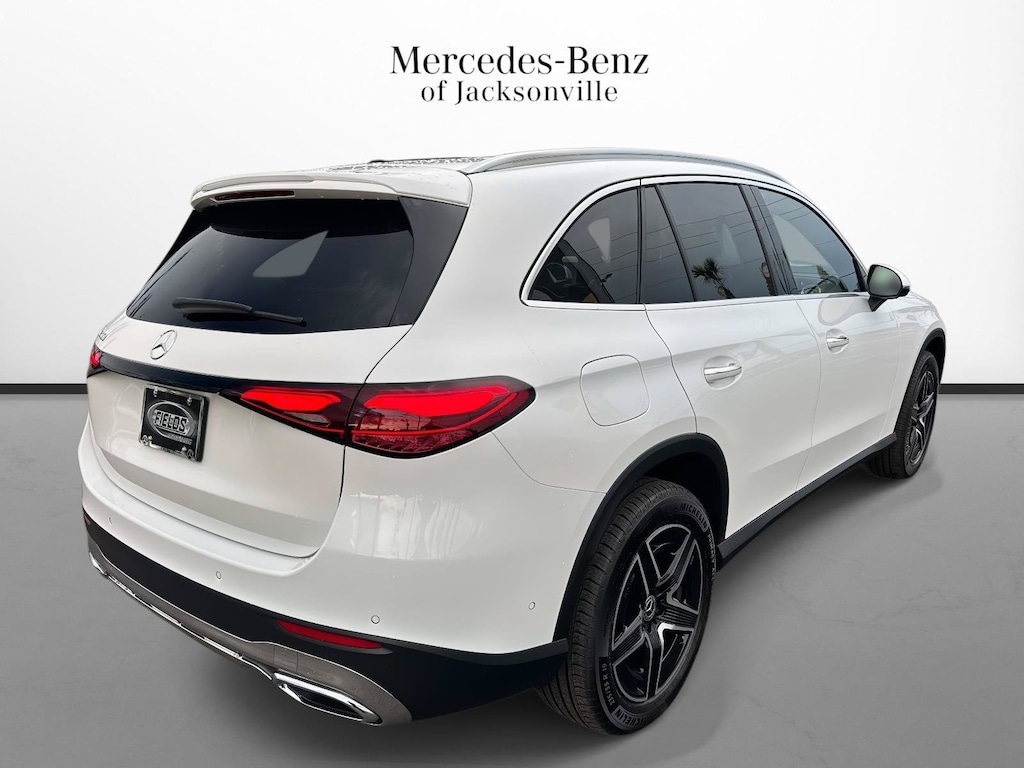 New 2026 Mercedes-Benz GLC 300 SUV