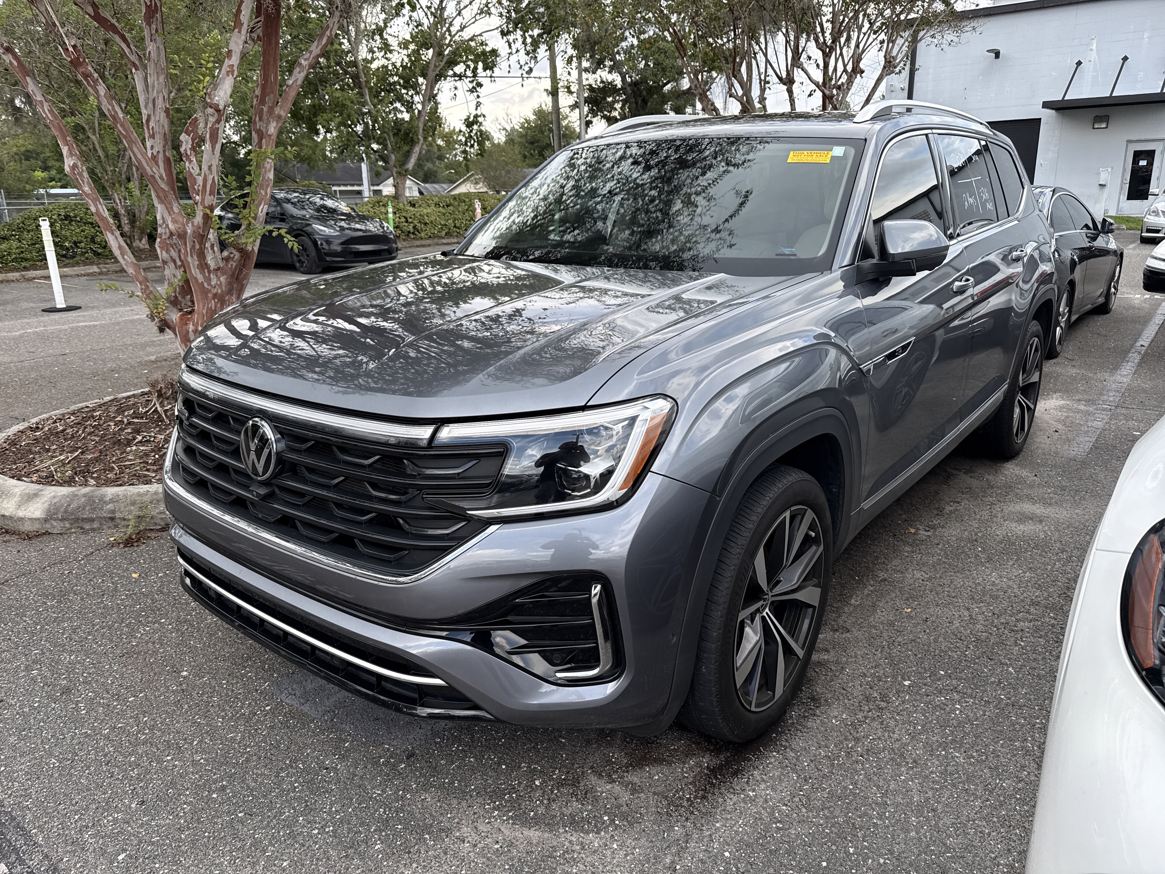 Used 2024 Volkswagen Atlas 2.0T SEL Premium R-Line 2.0T SEL Premium R-Line 4MOTION