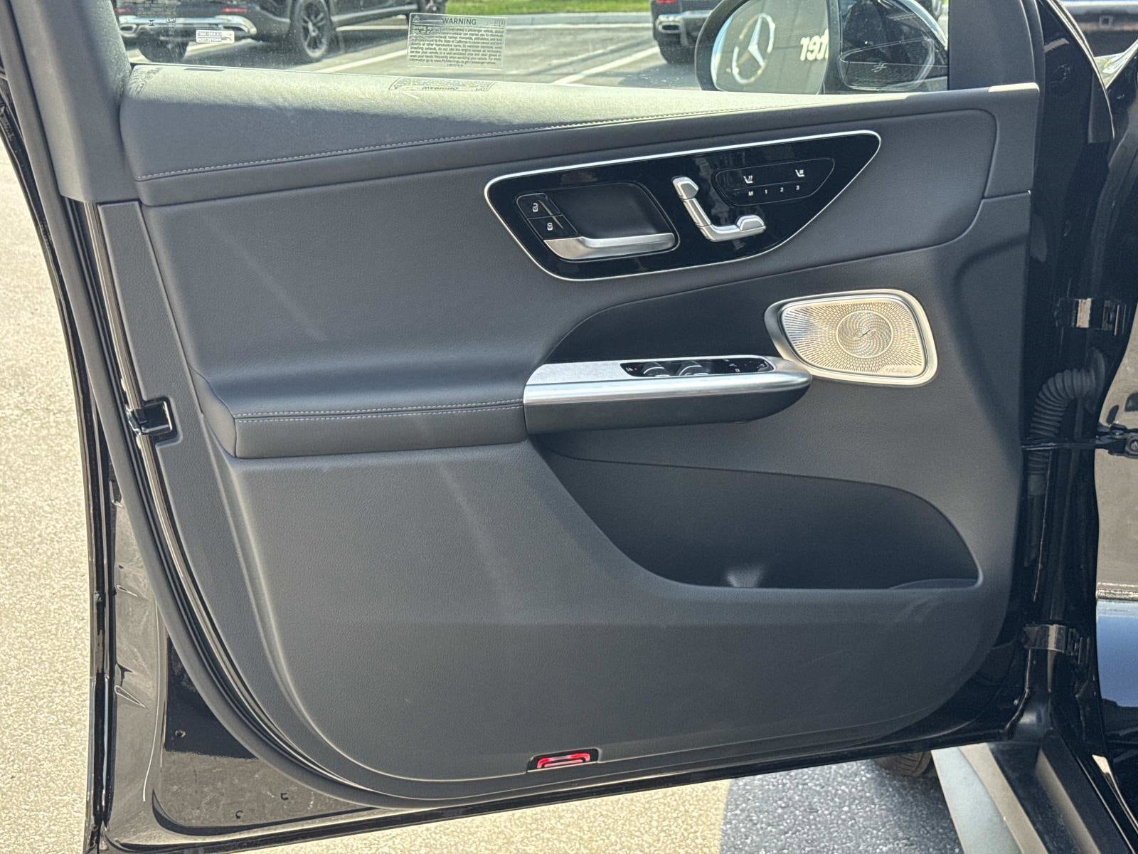2026 Mercedes-Benz GLC Base - Photo 9