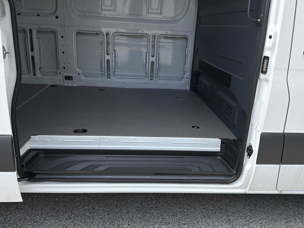 New 2025 Mercedes-Benz eSprinter 2500 High Roof HO Van Cargo Van