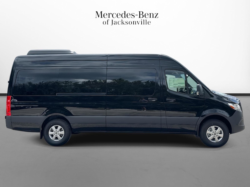 New 2026 Mercedes-Benz 2500 High Roof I4 Diesel HO 170 RWD High Roof 4-Cyl Diesel HO 2500 High Roof I4 Diesel HO 170 RWD