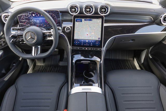 2025 Mercedes-Benz GLC Base - Photo 21