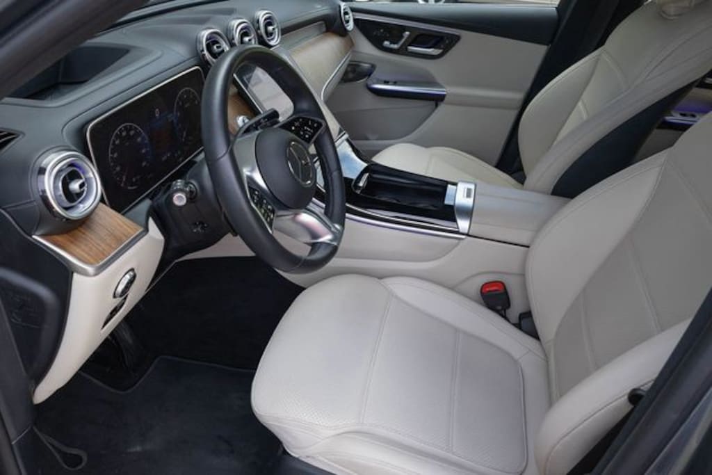 Used 2023 Mercedes-Benz GLC 300 4MATIC SUV