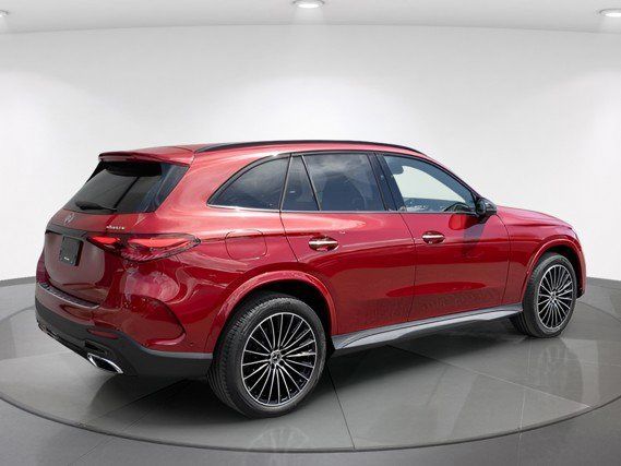 2025 Mercedes-Benz GLC Base - Photo 8