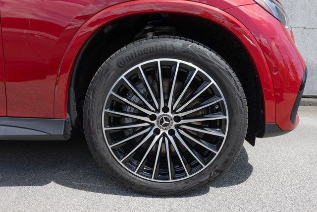 2025 Mercedes-Benz GLC Base - Photo 10