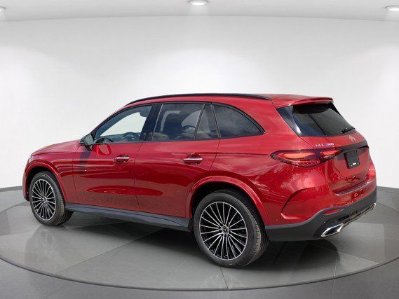 2025 Mercedes-Benz GLC Base - Photo 6