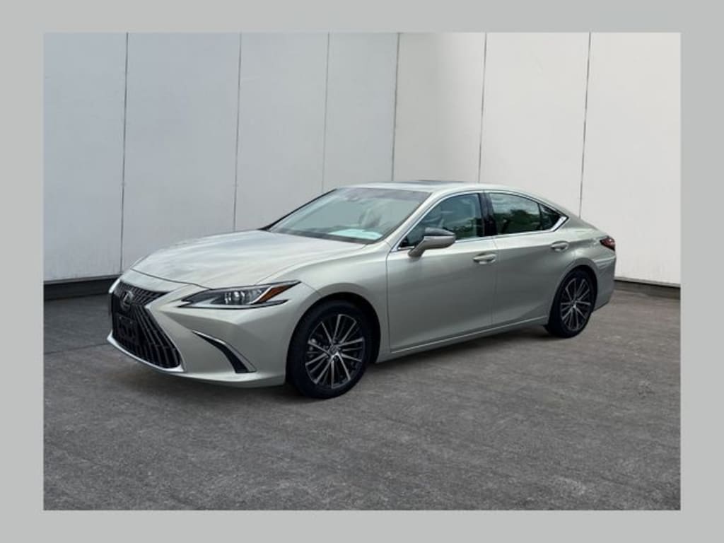 Used 2022 Lexus ES 350 Sedan