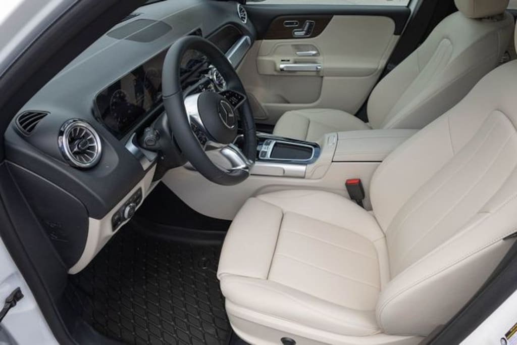 New 2026 Mercedes-Benz GLB GLB 250 SUV