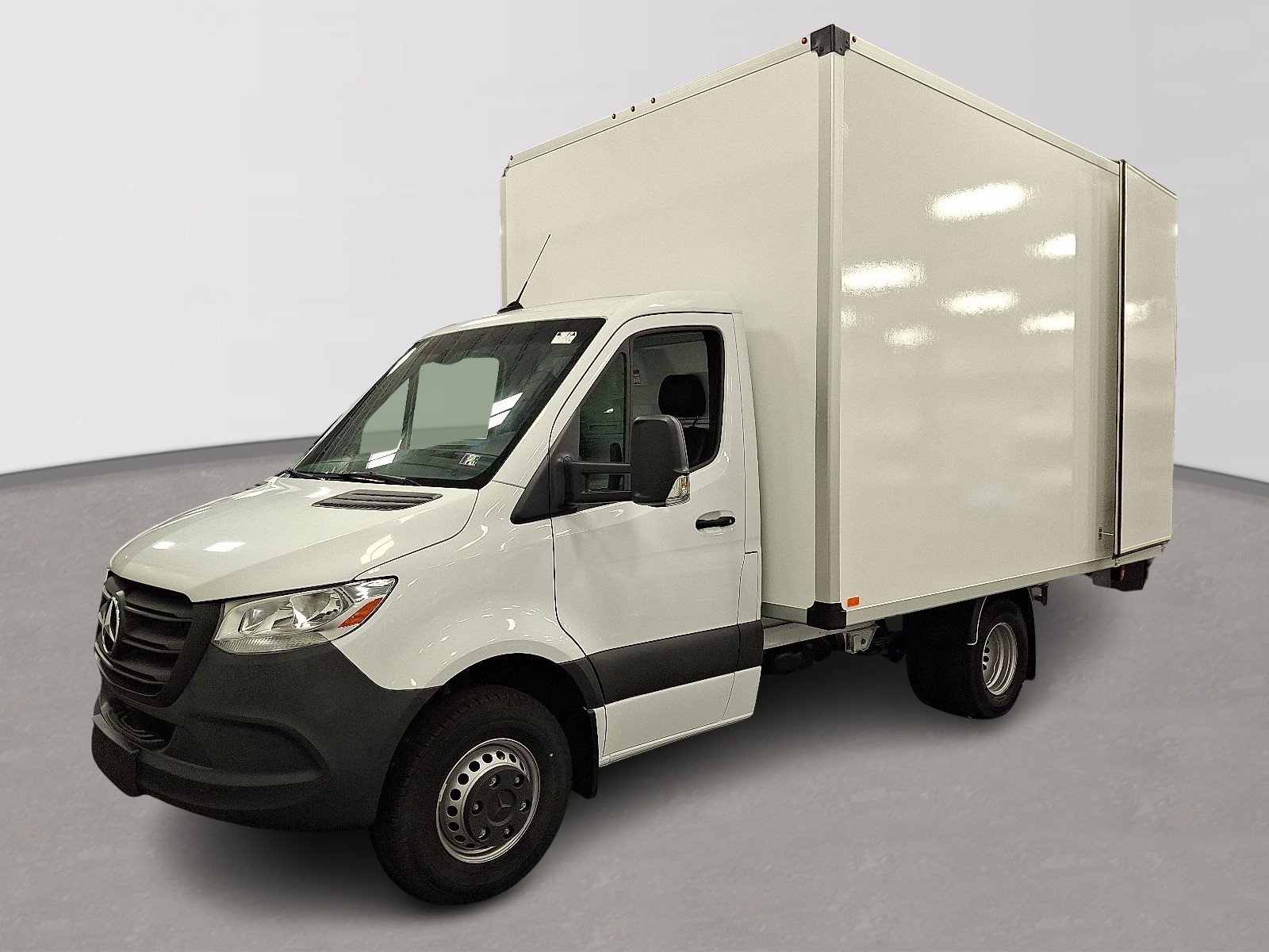 2024 Mercedes-Benz Sprinter 4500 Chassis Standard Roof 4-Cyl Diesel HO Truck W1X9N23Y7RN275659 SP1730