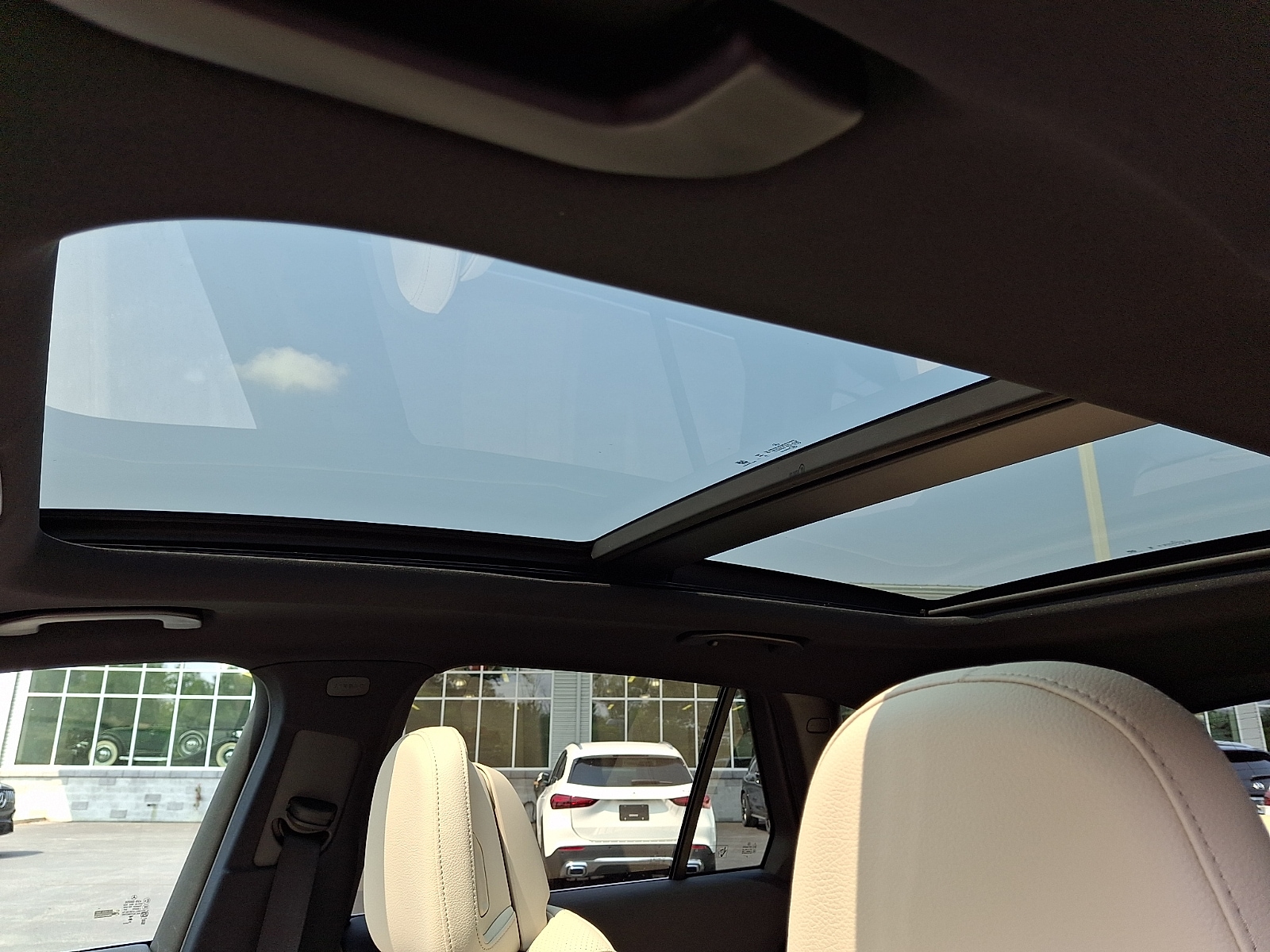2026 Mercedes-Benz GLC Base - Photo 14