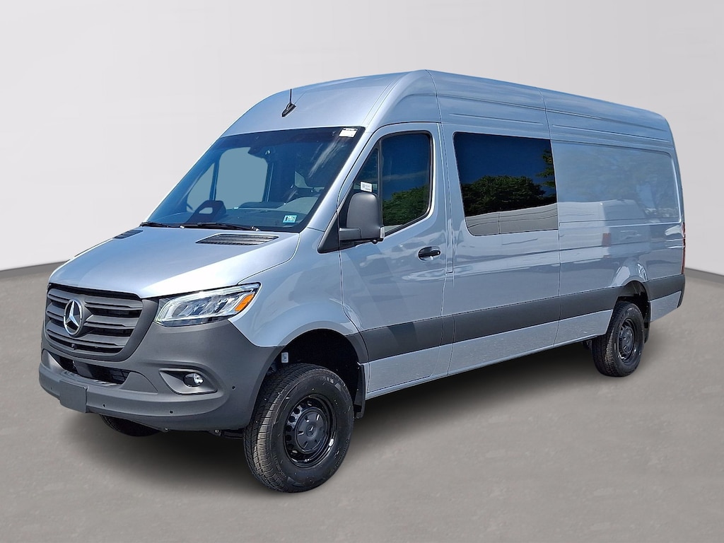 New 2026 Mercedes-Benz Sprinter 2500 High Roof 4-Cyl Diesel HO Van Crew Van