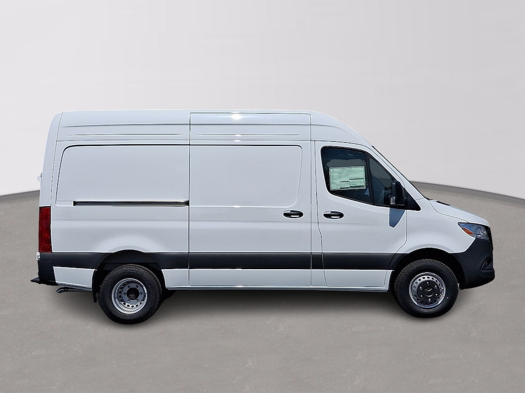 New 2026 Mercedes-Benz Sprinter 3500 Standard Roof 4-Cyl Diesel HO Cargo Van