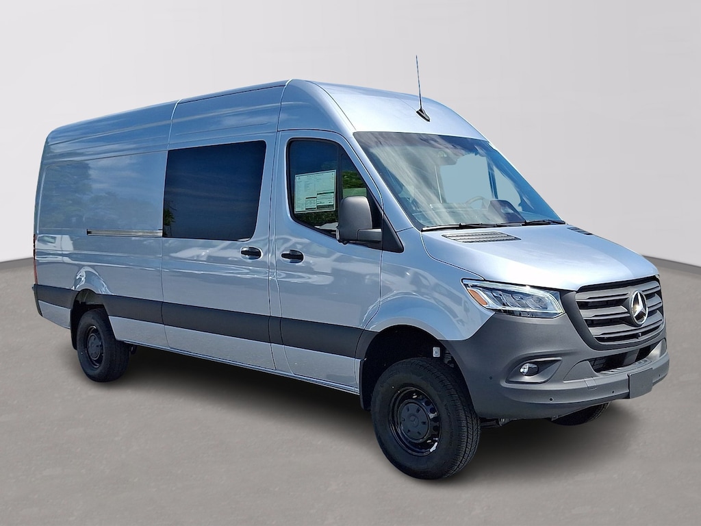 New 2026 Mercedes-Benz Sprinter 2500 High Roof 4-Cyl Diesel HO Van Crew Van