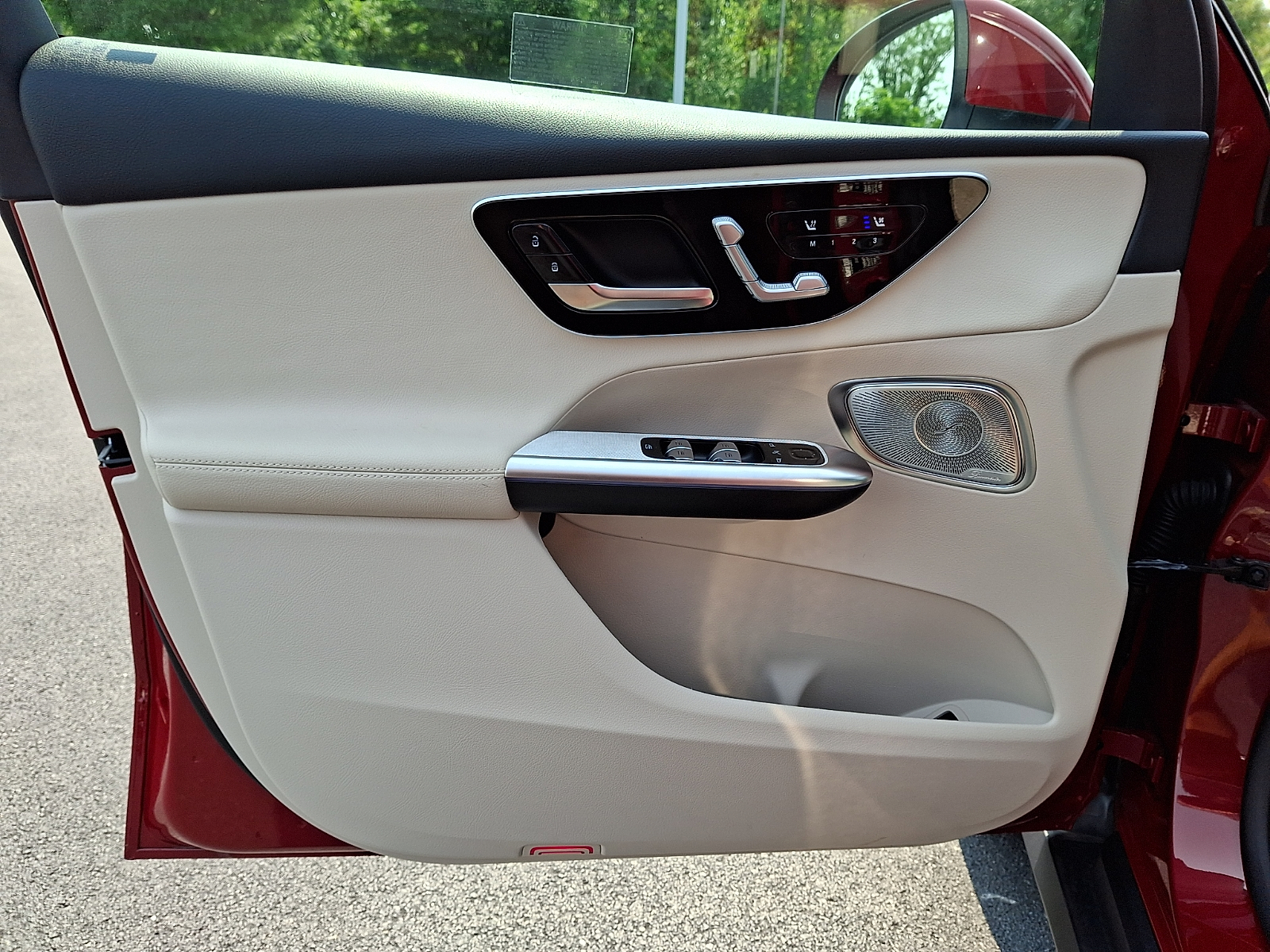2026 Mercedes-Benz GLC Base - Photo 12