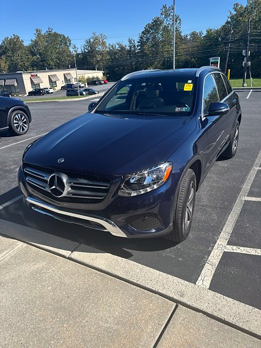  Mercedes-Benz GLC 300